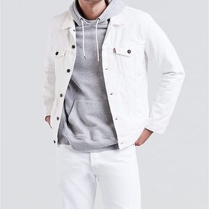 NWT Levi Strauss White Trucker Jean Jacket